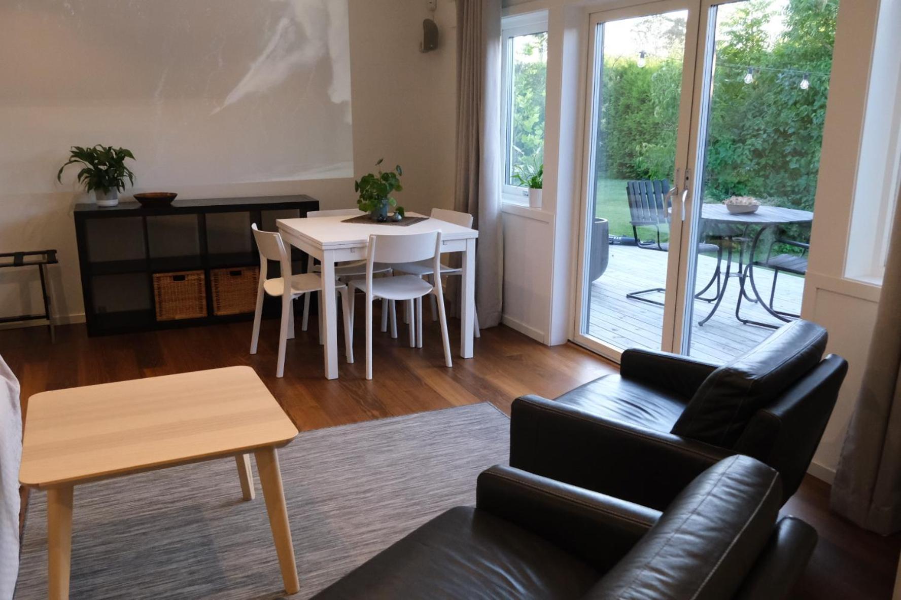 Surfers Guesthouse Asa  Bagian luar foto